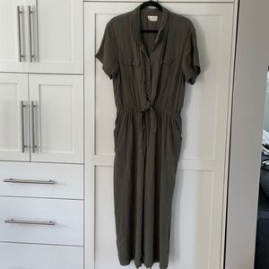 Universal Thread Jump Suit